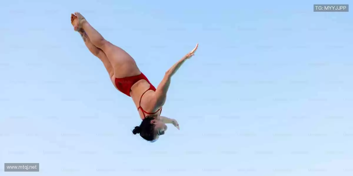 👟限量潮品，个性定制，做最耀眼的运动达人！🌟